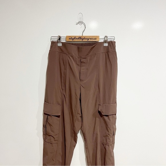 Athleta Chelsea Utility Cargo Joggers - Picture 5 of 9
